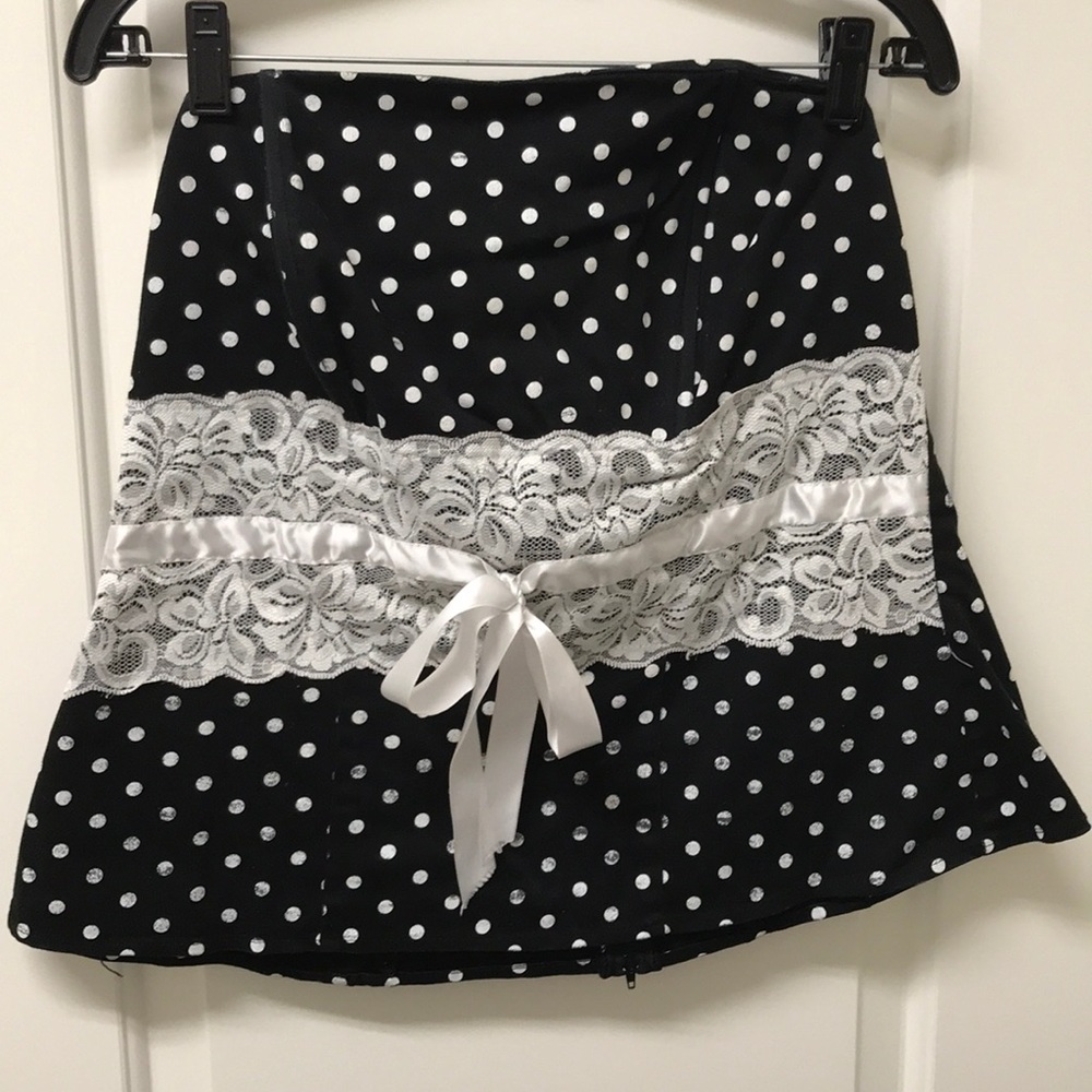 Vintage Torrid rockabilly style top
